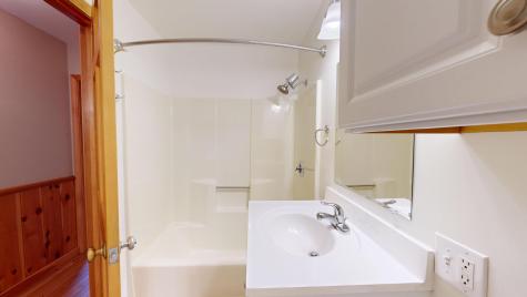 120 Gill Street Auburn ME 04210