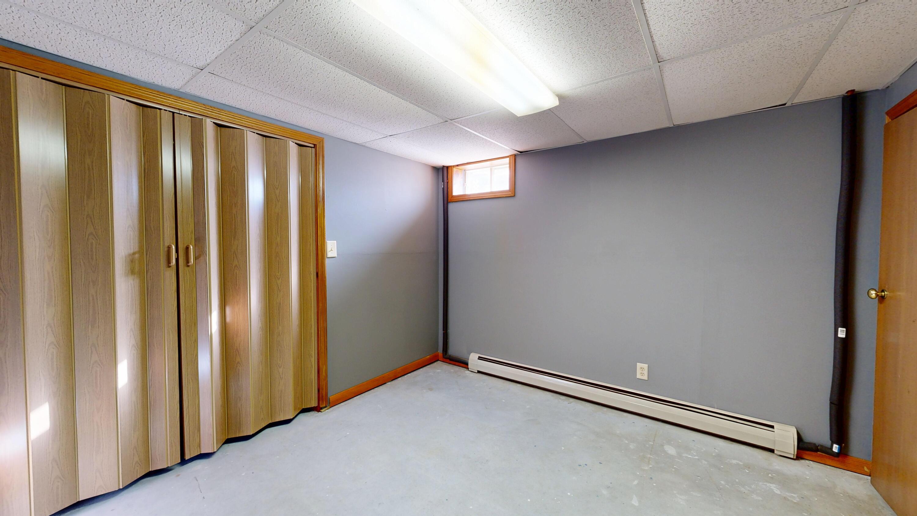 120 Gill Street Auburn ME 04210