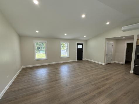 22 Lindsay Way Sidney ME 04330