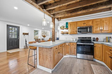 5 Knights Pond Road South Berwick ME 03908