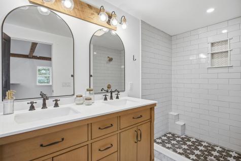 5 Knights Pond Road South Berwick ME 03908