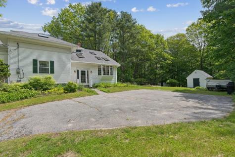 408 Cousins Street Yarmouth ME 04096