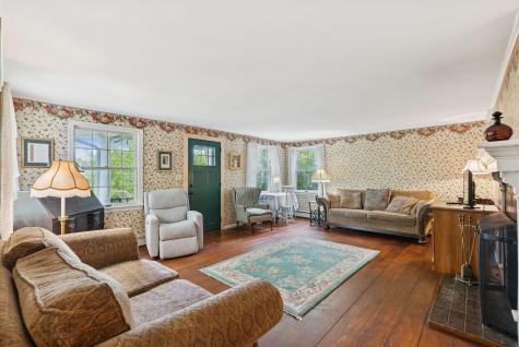 408 Cousins Street Yarmouth ME 04096