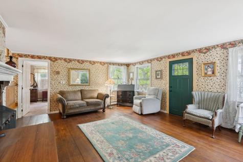 408 Cousins Street Yarmouth ME 04096