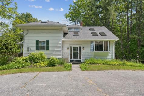 408 Cousins Street Yarmouth ME 04096