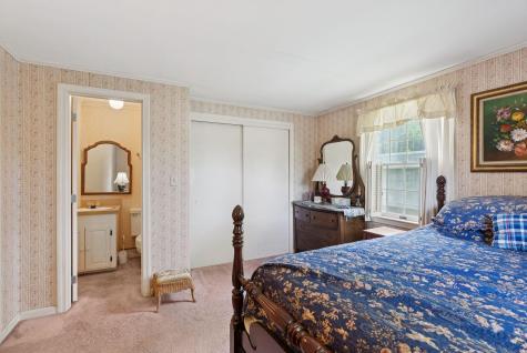 408 Cousins Street Yarmouth ME 04096