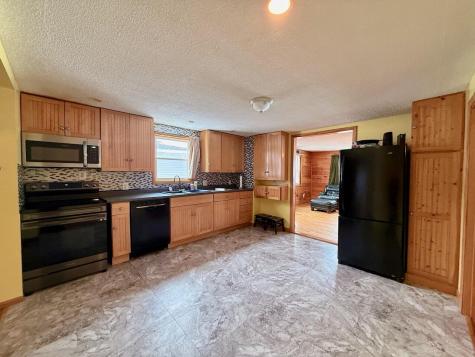 4 Nancy Lane Sabattus ME 04280