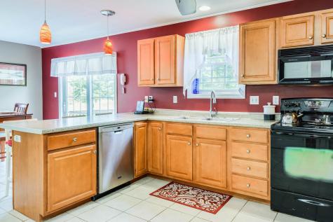 11 Leavitt Drive Gorham ME 04038