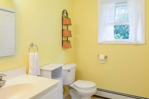 11 Leavitt Drive Gorham ME 04038