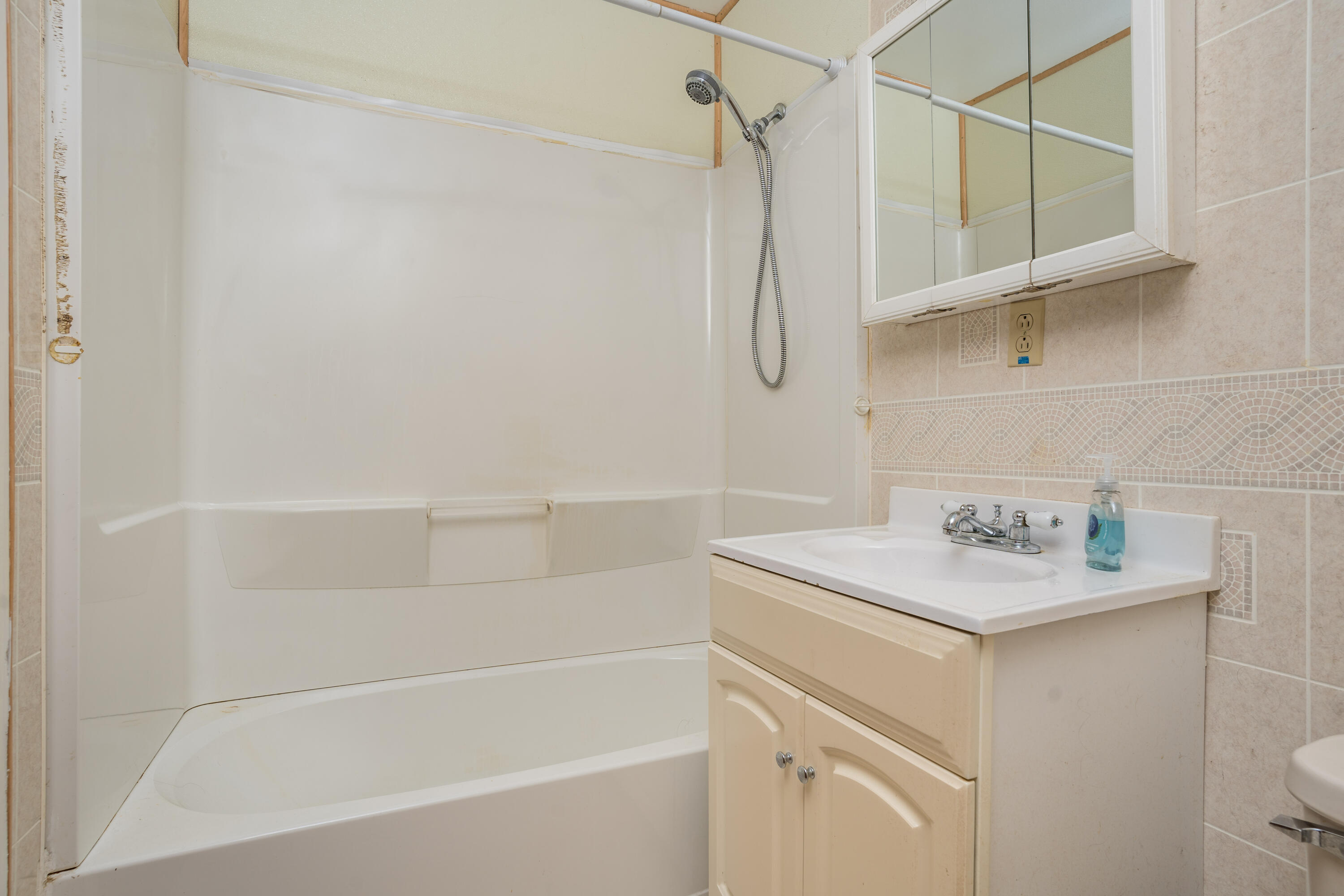 1285 Union Street Bangor ME 04401