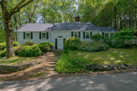 24 Littlejohn Road Cape Elizabeth ME 04107