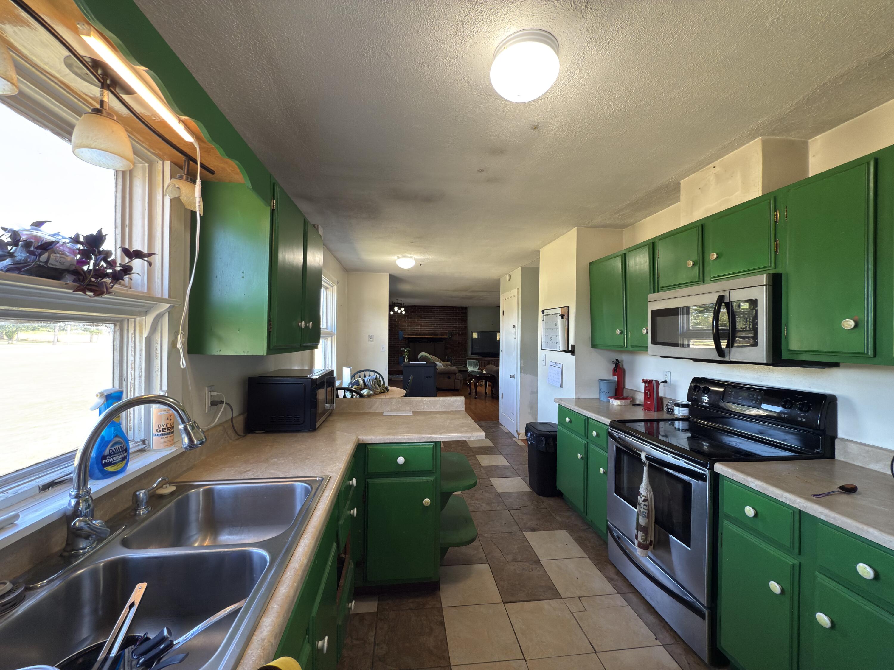 1875 Coastal Road Brooksville ME 04617