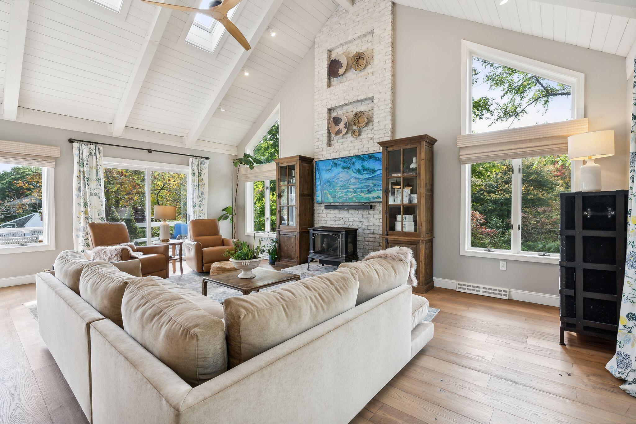 2 Masefield Terrace Cape Elizabeth ME 04107