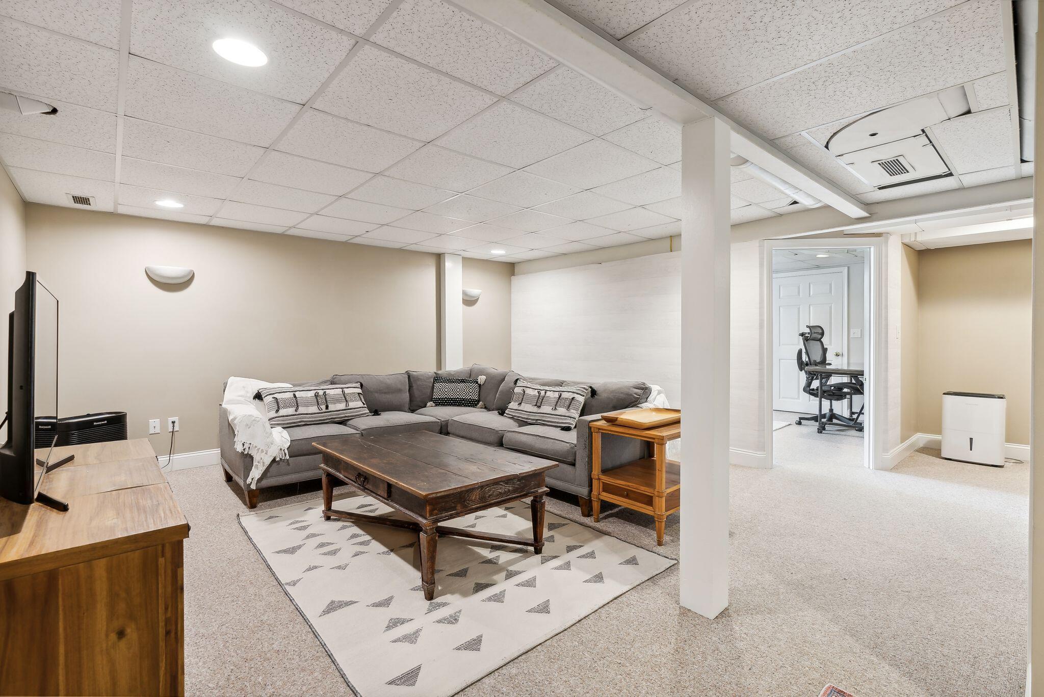 2 Masefield Terrace Cape Elizabeth ME 04107