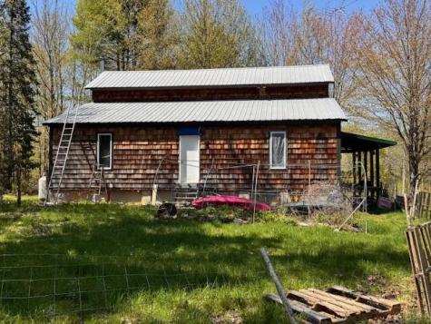 59 Drury Road Solon ME 04979