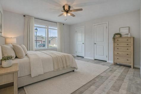 8 Colony Way Kittery ME 03904