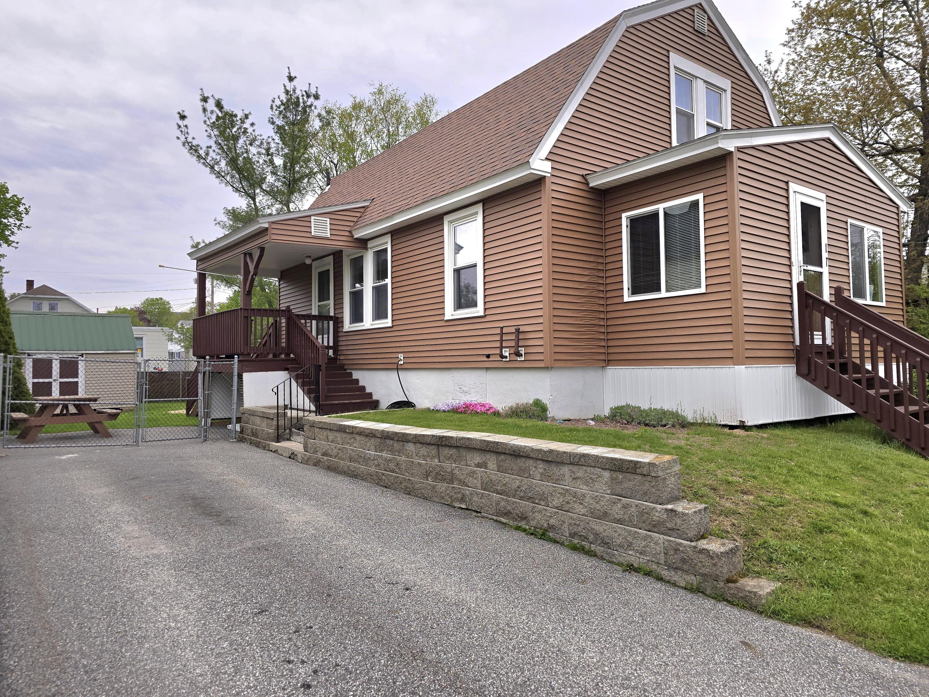 17 Perley Street Lewiston ME 04240
