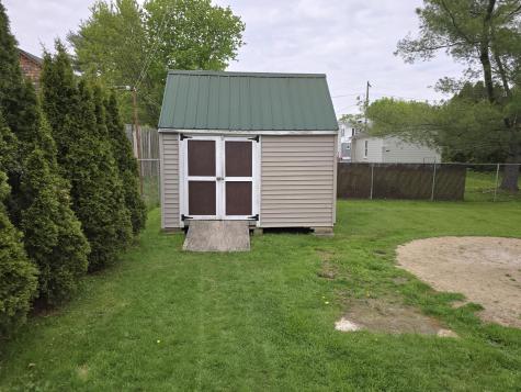 17 Perley Street Lewiston ME 04240