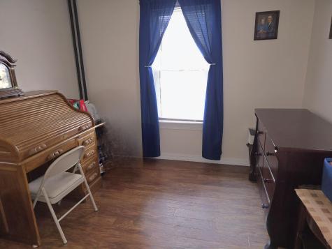 17 Perley Street Lewiston ME 04240
