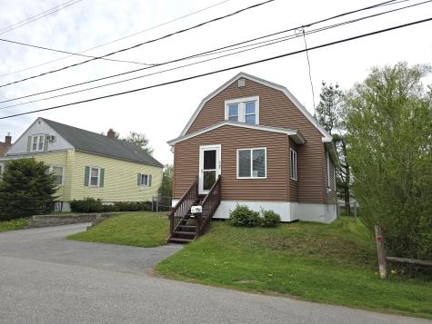 17 Perley Street Lewiston ME 04240