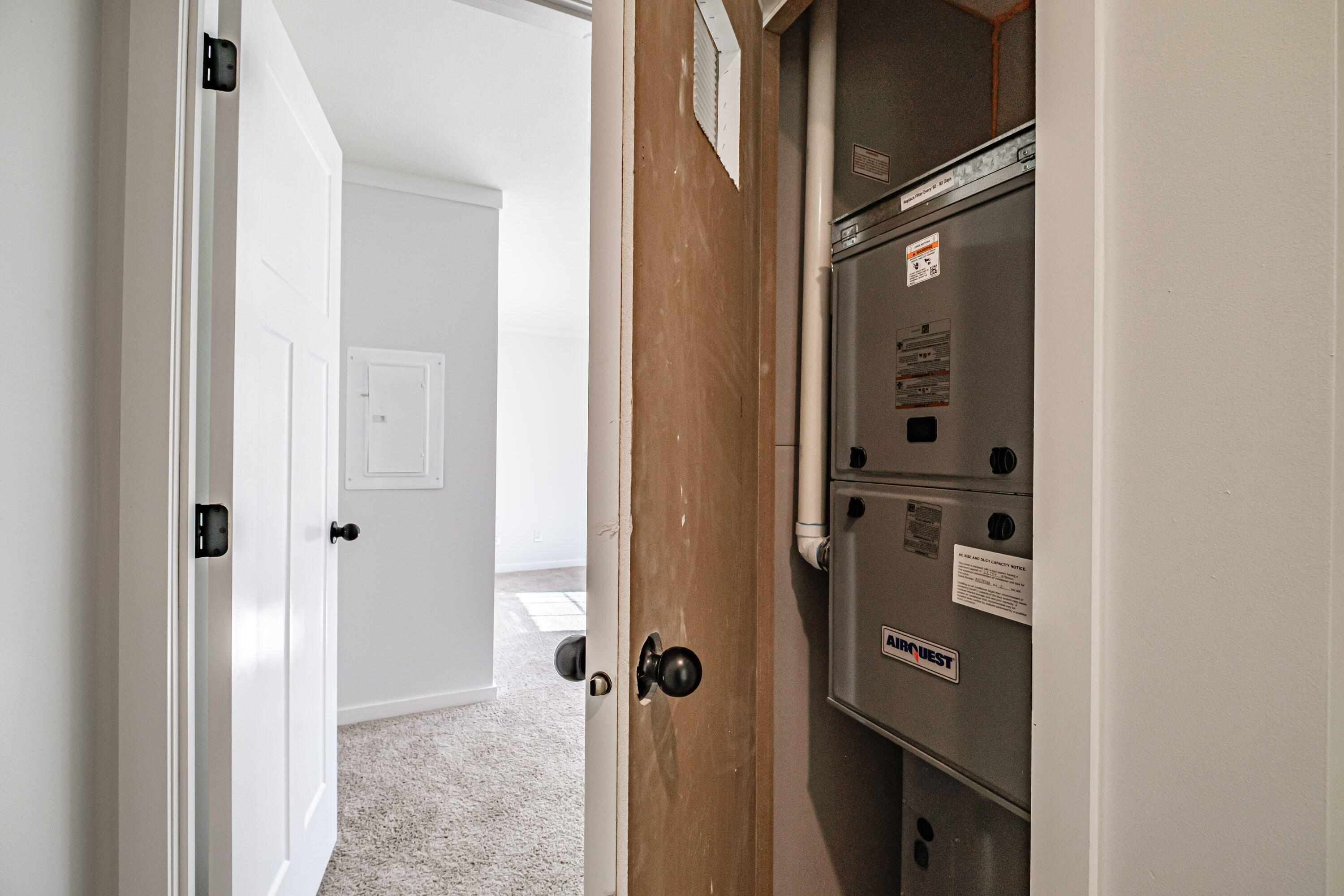 6 Laurik Lane Naples ME 04055