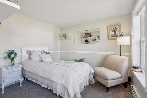 192 Milton Street Portland ME 04103