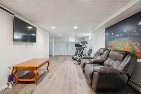 192 Milton Street Portland ME 04103