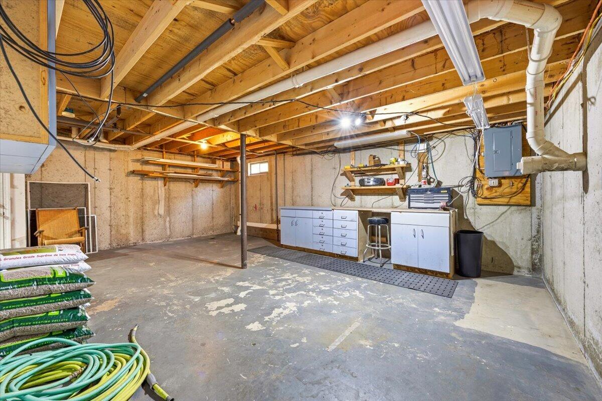 657 New Dam Road Waterboro ME 04061