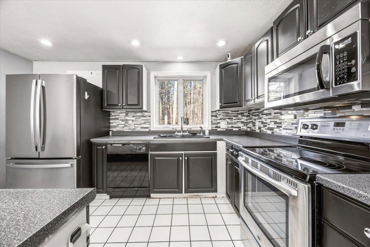657 New Dam Road Waterboro ME 04061