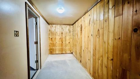 1883 Essex Street Bangor ME 04401