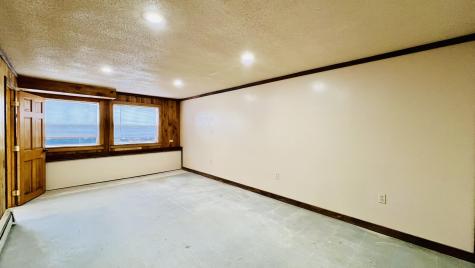 1883 Essex Street Bangor ME 04401