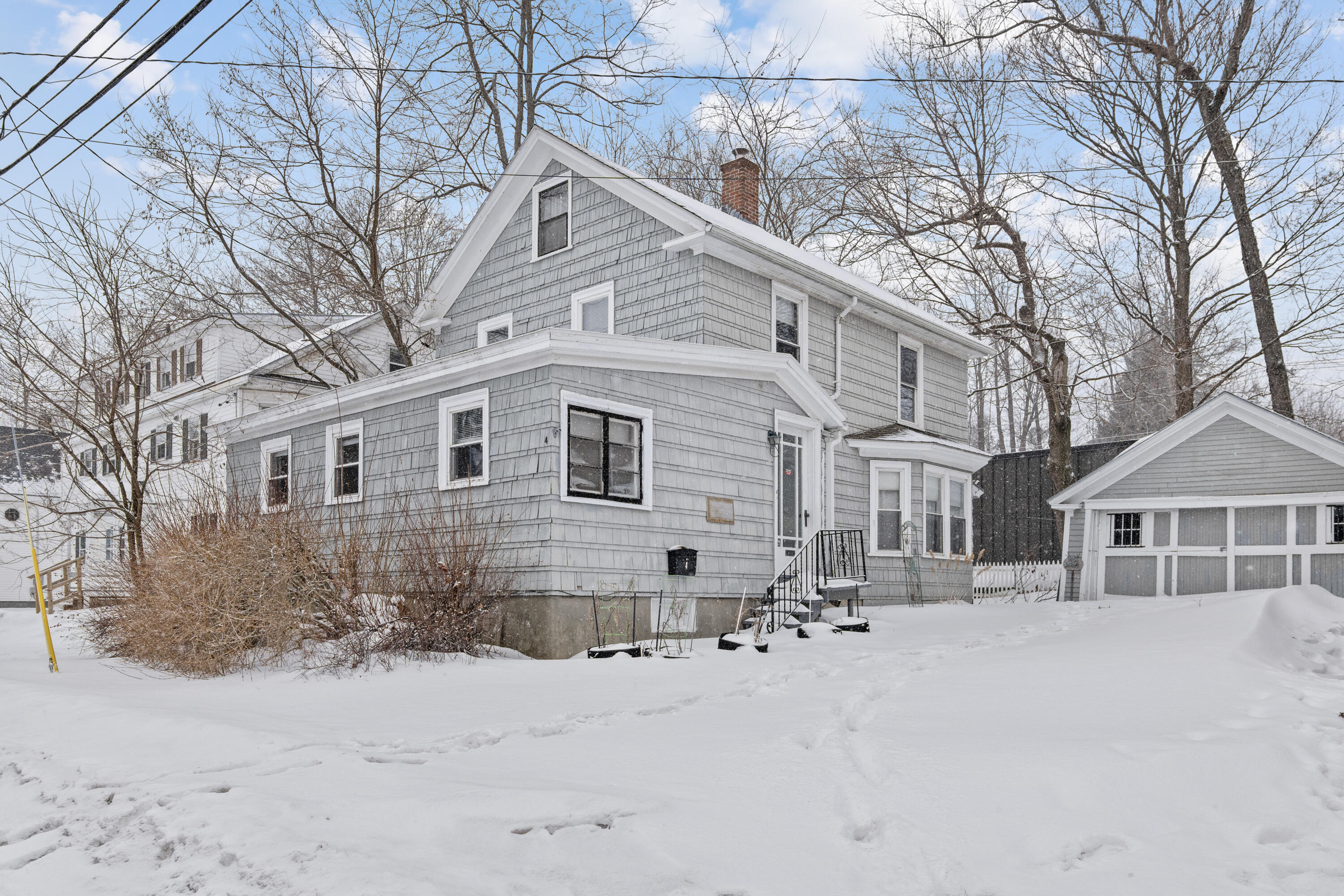 4 Amherst Street Augusta ME 04330