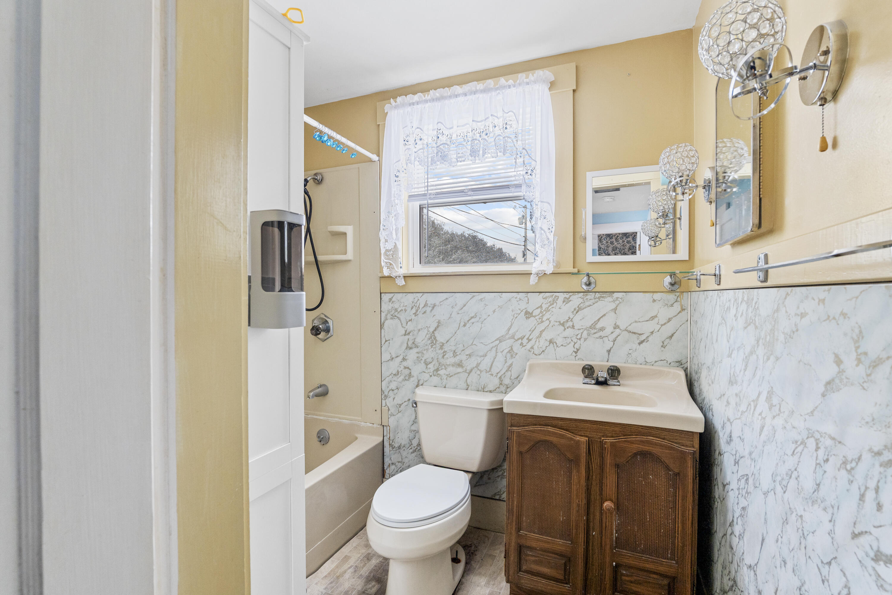 4 Amherst Street Augusta ME 04330