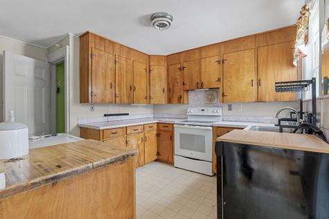 4 Amherst Street Augusta ME 04330