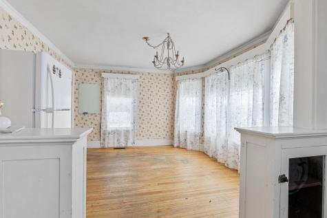 4 Amherst Street Augusta ME 04330