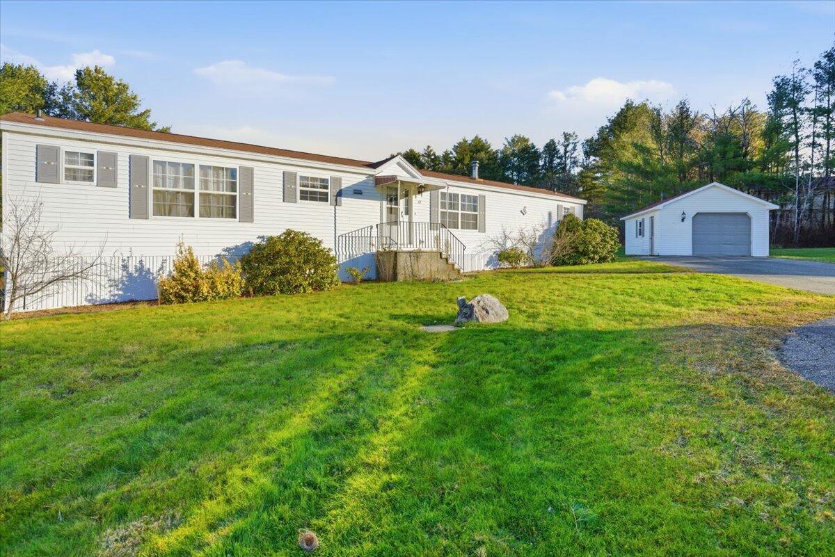 17 Rita Drive Sabattus ME 04280