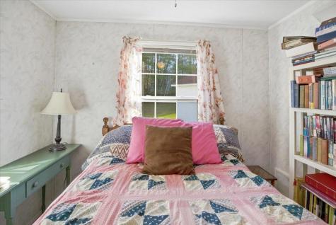 17 Rita Drive Sabattus ME 04280