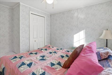 17 Rita Drive Sabattus ME 04280