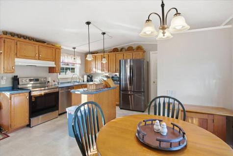 17 Rita Drive Sabattus ME 04280