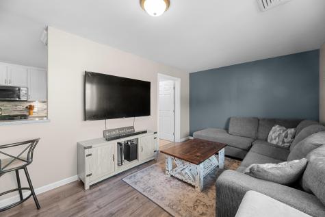 61 Turner Street Canton ME 04221