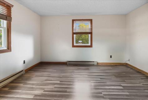 185 Pleasant Street Richmond ME 04357