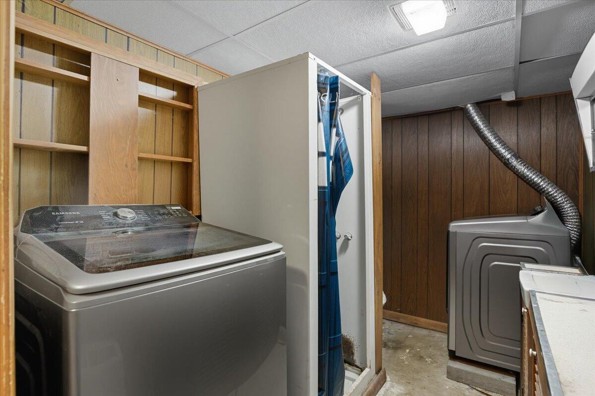 185 Pleasant Street Richmond ME 04357