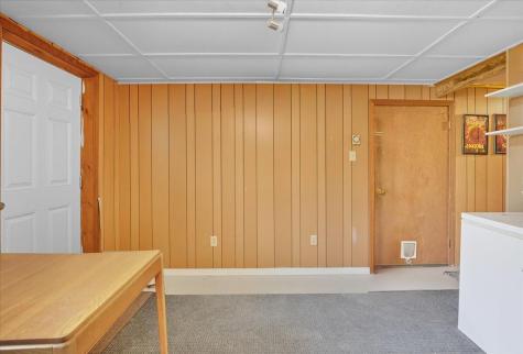 185 Pleasant Street Richmond ME 04357