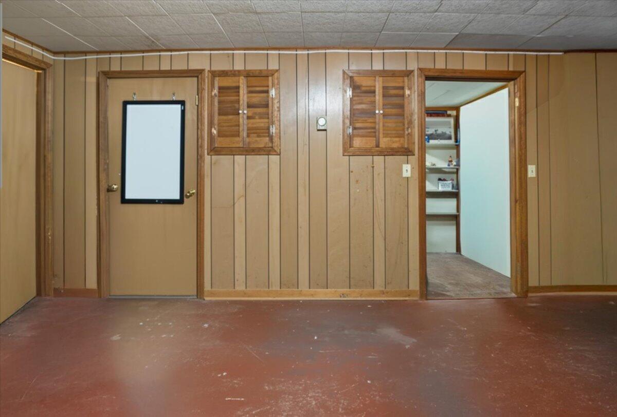 185 Pleasant Street Richmond ME 04357