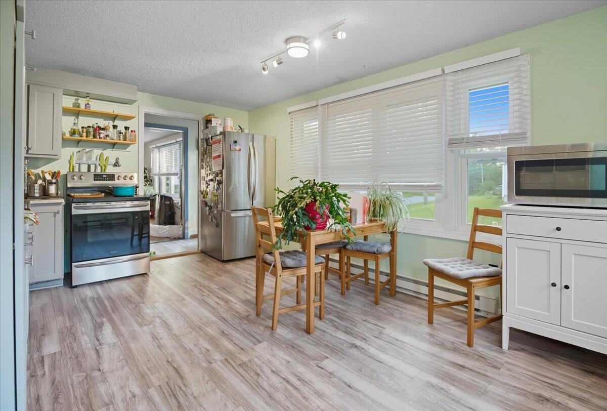 185 Pleasant Street Richmond ME 04357