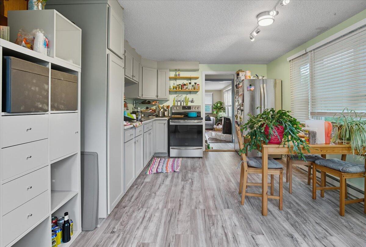 185 Pleasant Street Richmond ME 04357