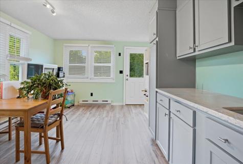 185 Pleasant Street Richmond ME 04357