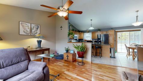 4 Venise Avenue Lewiston ME 04240