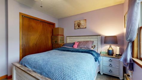 4 Venise Avenue Lewiston ME 04240