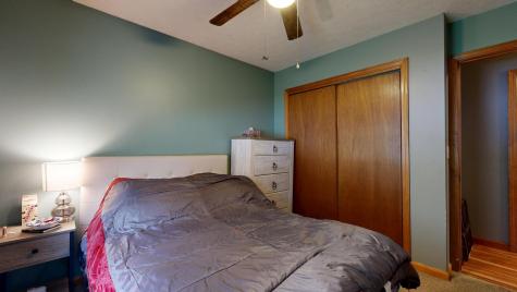 4 Venise Avenue Lewiston ME 04240